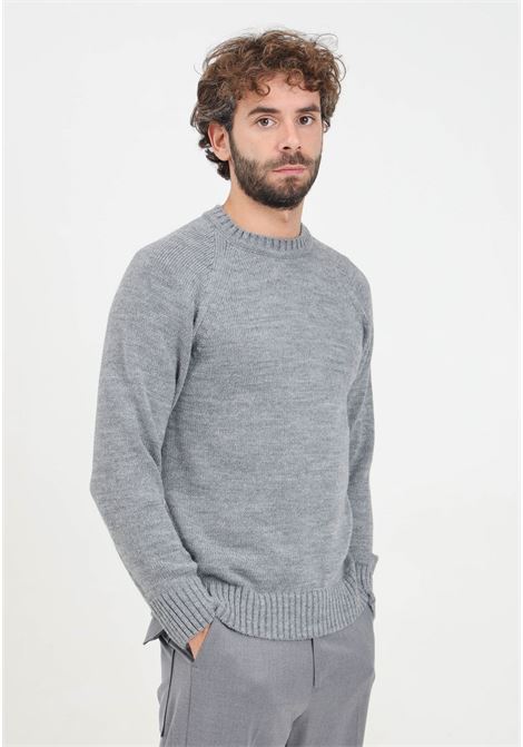 Maglione girocollo grigio da uomo IM BRIAN | MA3001008